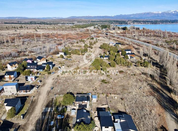 Terreno · 275m²
