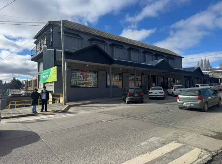 Local comercial · 200m² · 1 Ambiente