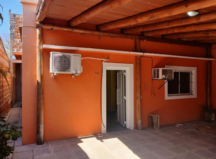 Casa · 87m² · 4 Ambientes · 1 Cochera