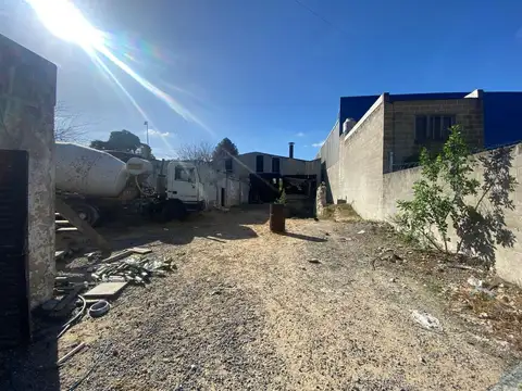 Galpón en Venta en Grand Bourg, Partido de Malvinas Argentinas