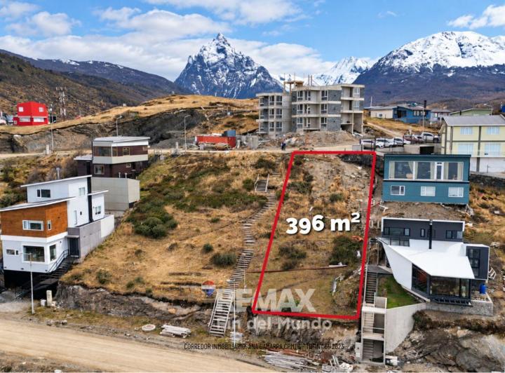 Terreno · 396m²