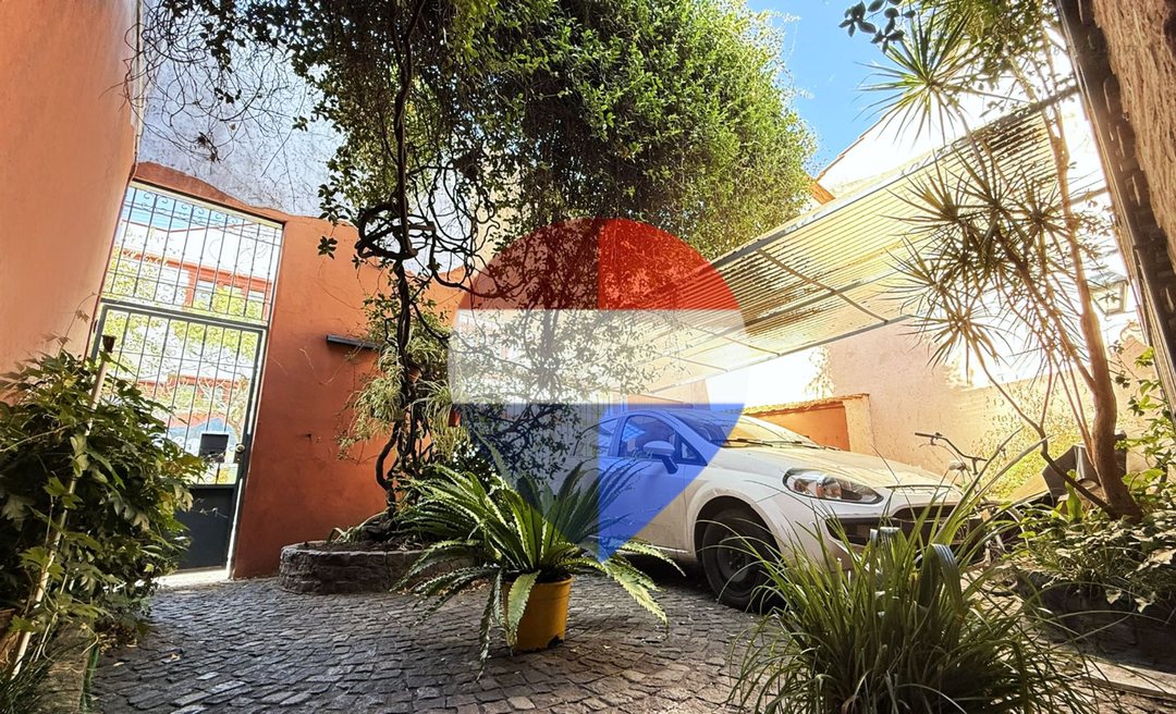 VENTA CASA LOTE PROPIO 6 AMB SAN FERNANDO + JARDIN