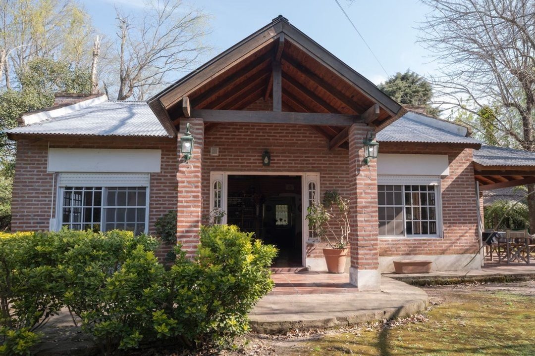 VENTA CASA 4 AMBIENTES COUNTRY EL MORO MARCOS PAZ
