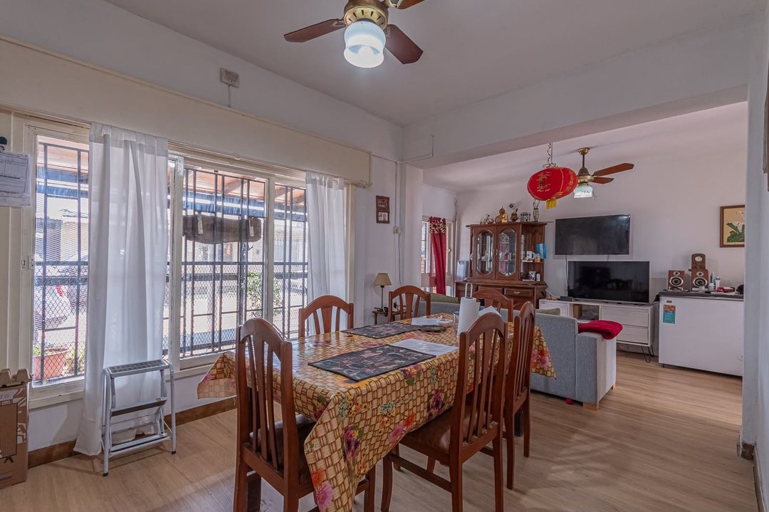 VENTA DOS CASAS EN BARRIO ACINDAR