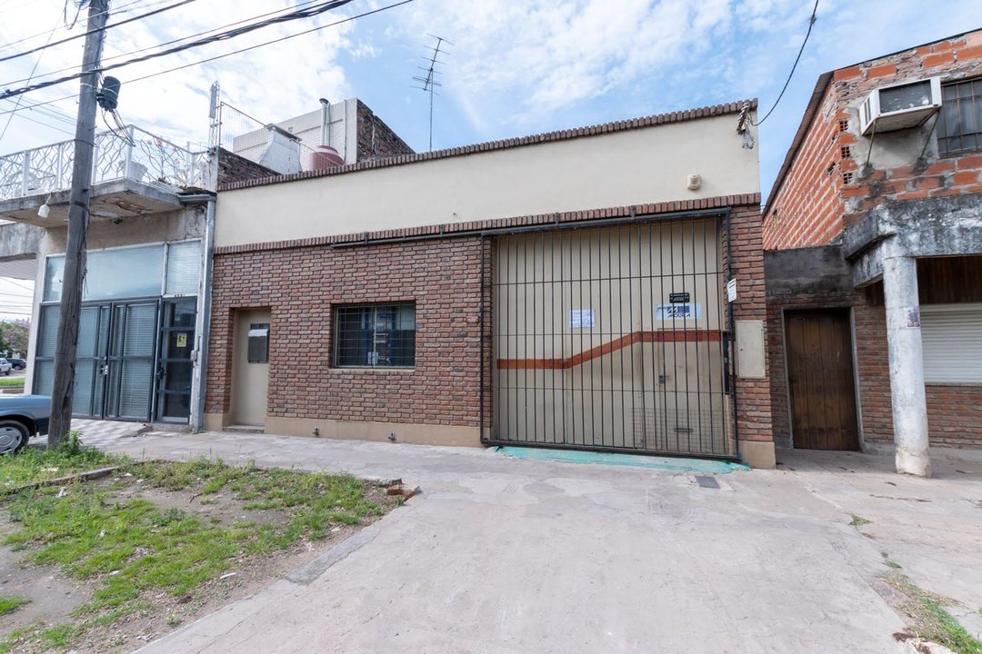 SE VENDE GALPON