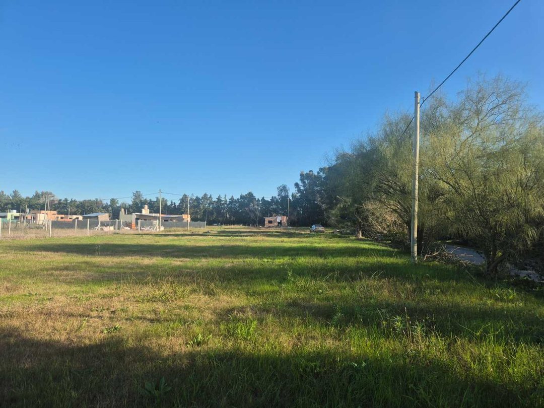LOTE EN VENTA EN ARANA
