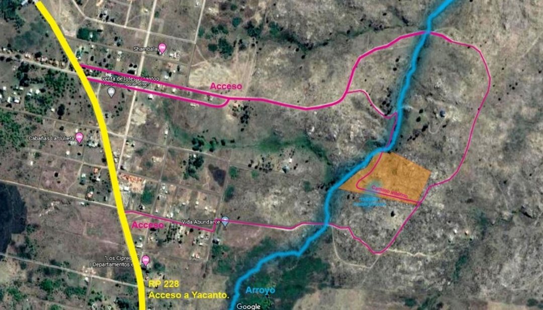 SE VENDE FRACCION C/ARROYO 2.7 HECTAREAS V.YACANTO