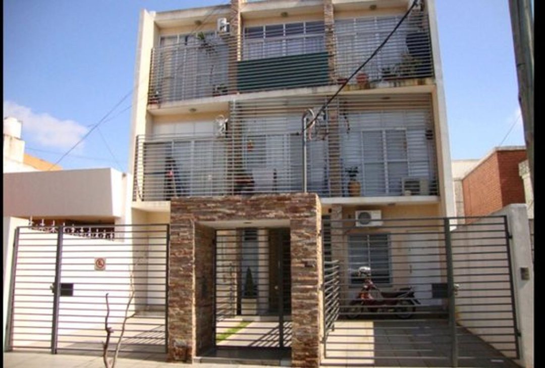 VENTA 2 AMBIENTES EN RAMOS MEJIA APTO CREDITO