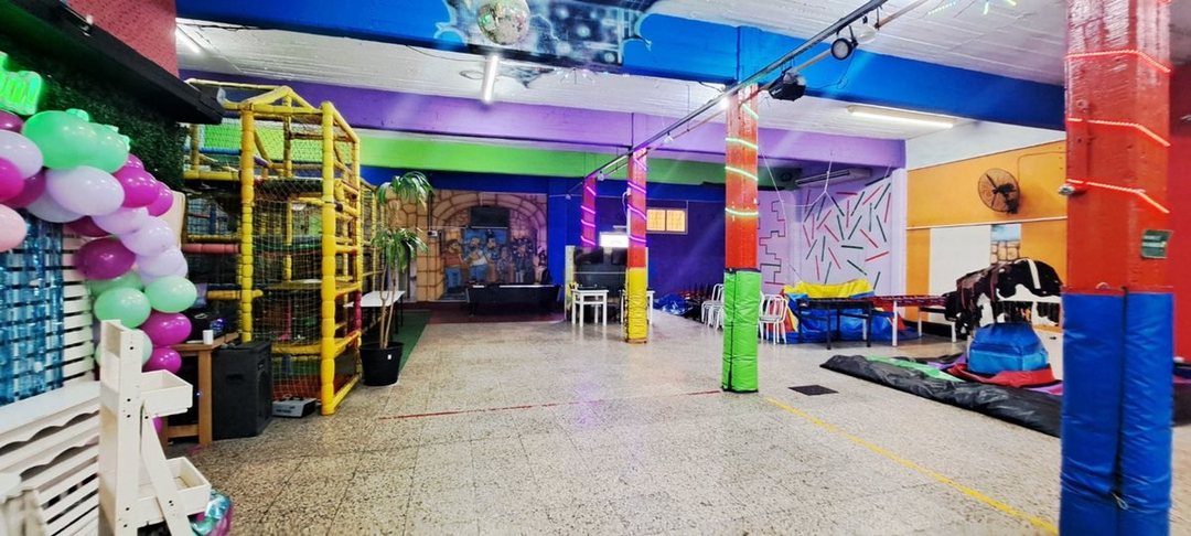 VENTA LOCAL COMERCIAL - SALON DE FIESTAS