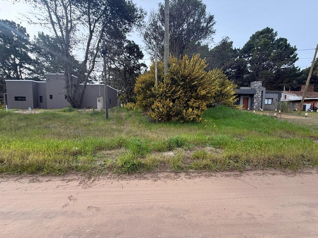 Excelente Lote en Costa del Este