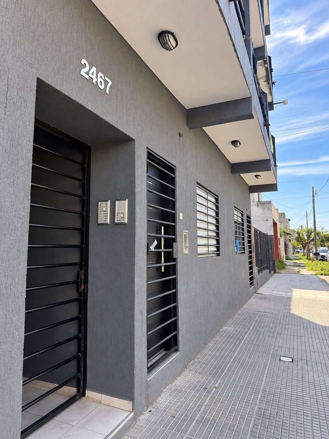 VENTA MONOAMBIENTE CON BALCON  L. DEL MIRADOR