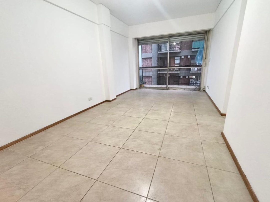 VENTA DEPARTAMENTO 3 AMBIENTES CON BALCON APTO CRE
