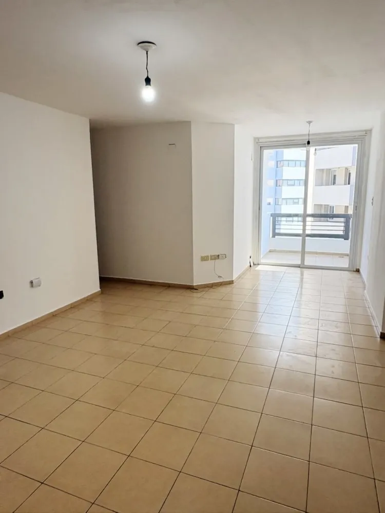 Nva Cba, VENTA 2 dorm, 2 balcones, Desocupado y Escritura!