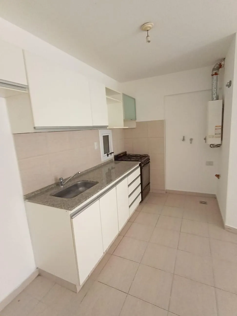 1 DORMITORIO- MODERNO CON BALCON! NUEVA CORDOBA