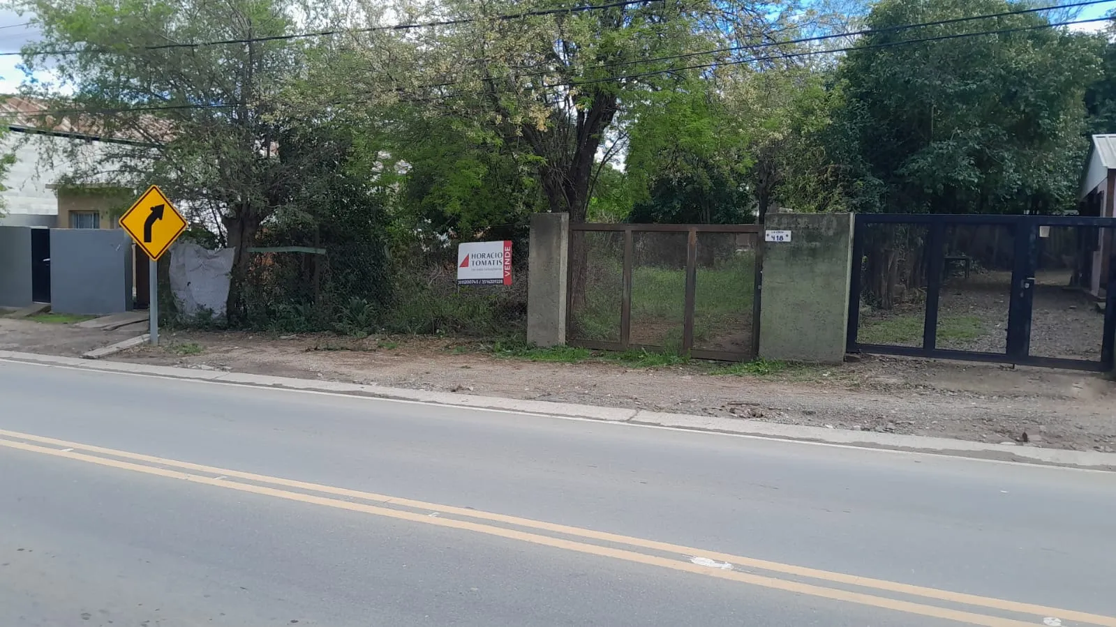 Terreno plano de 842 m² sobre Ruta Saldán–Ichín