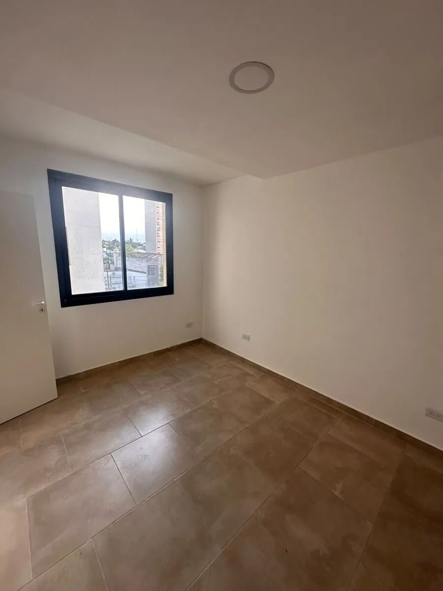 Departamentos de 1 dormitorios en alquiler,Alto Alberdi