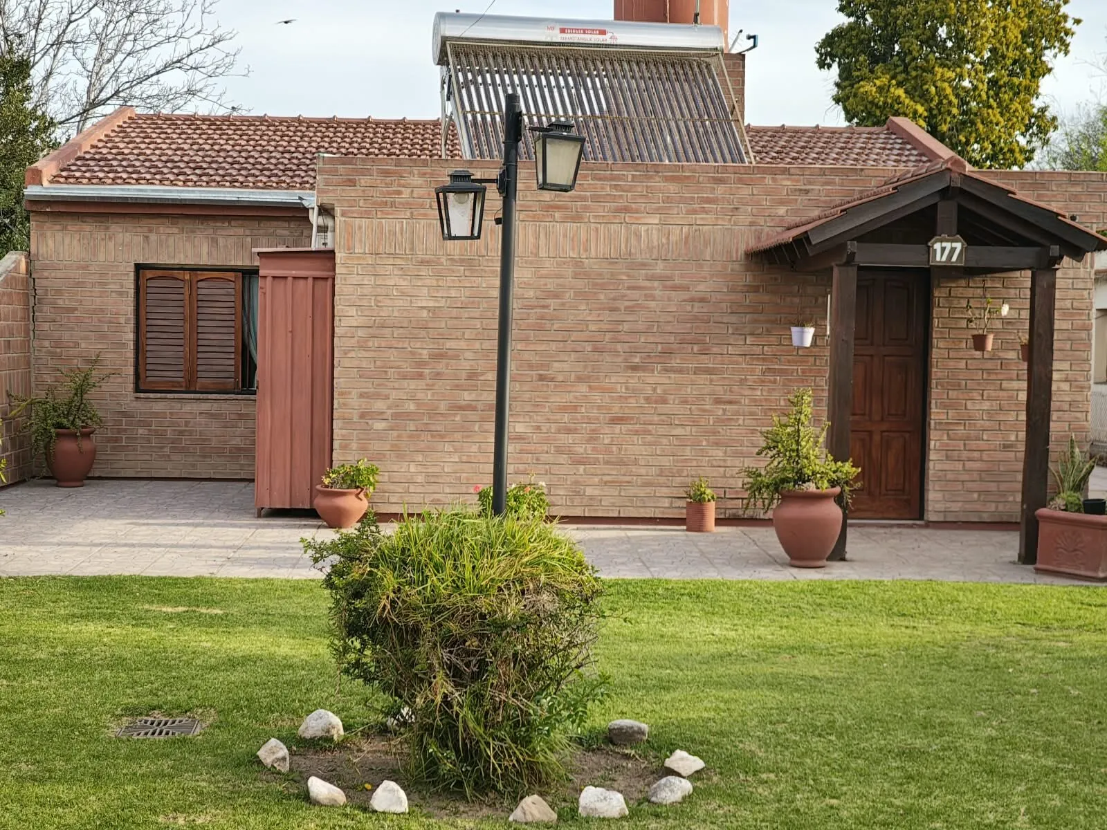 Casa en venta Barrio Guiñazú  3 dormitorios