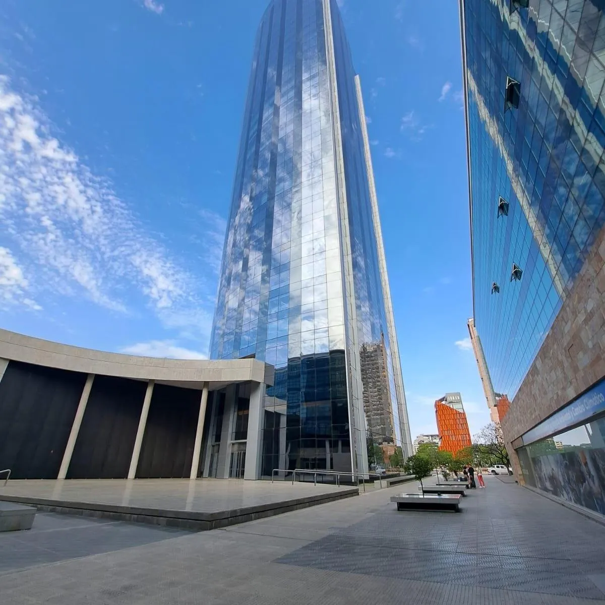 VENTA OFICINA TORRE CAPITALINAS CORDOBA