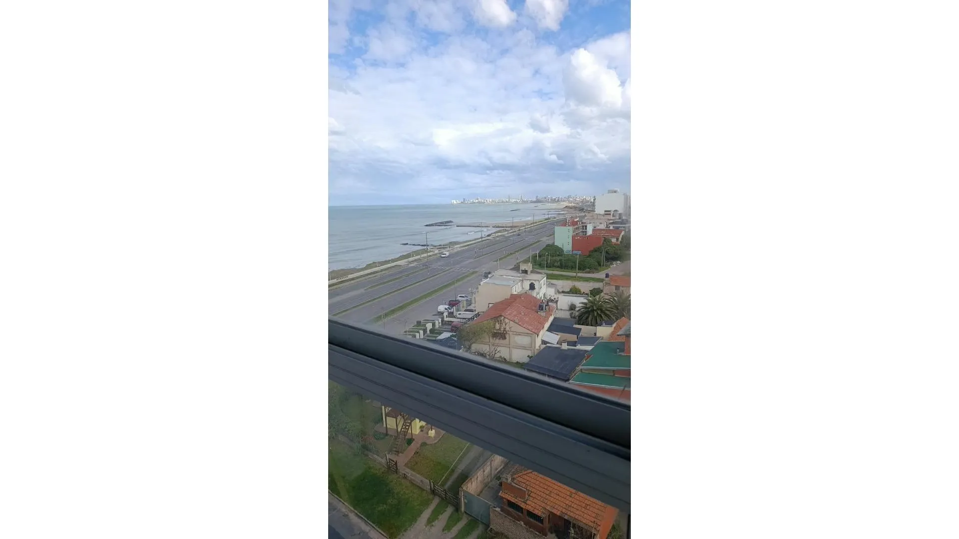 ALQUILER 2 ambientes a ESTRENAR FRENTE AL MAR