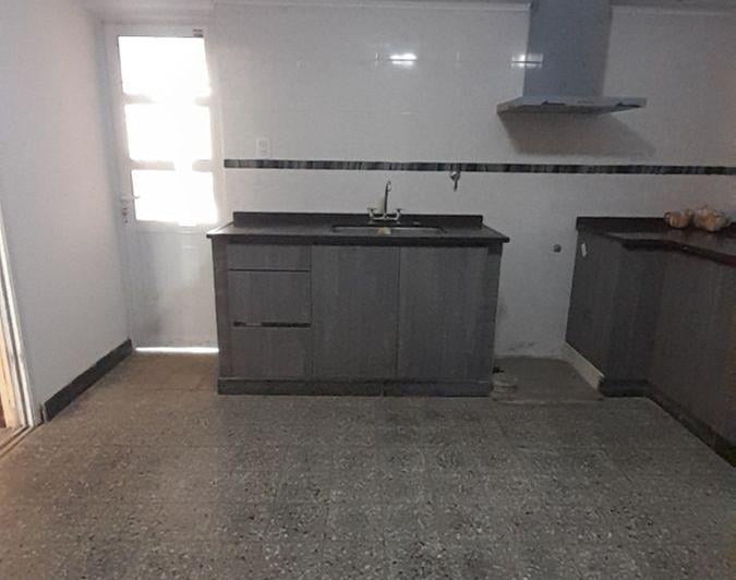 Casa · 198m² · 5 Ambientes · 2 Cocheras