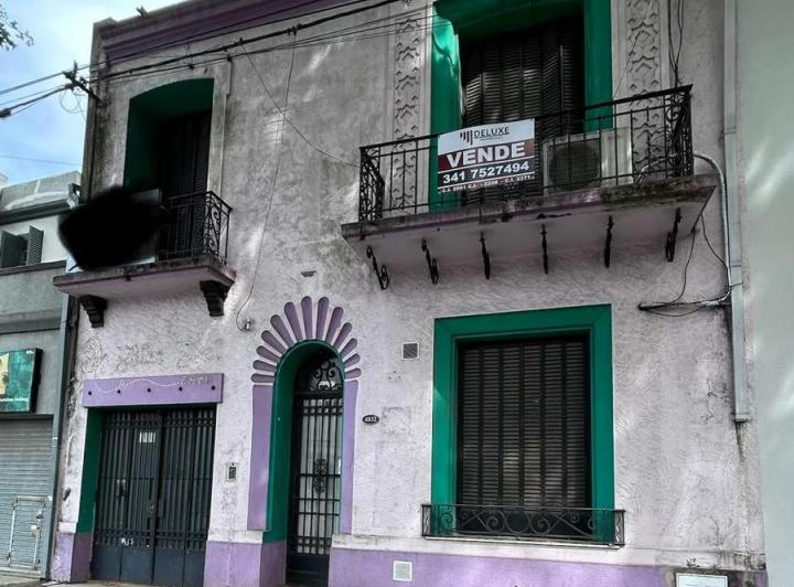 Casa · 231m² · 9 Ambientes