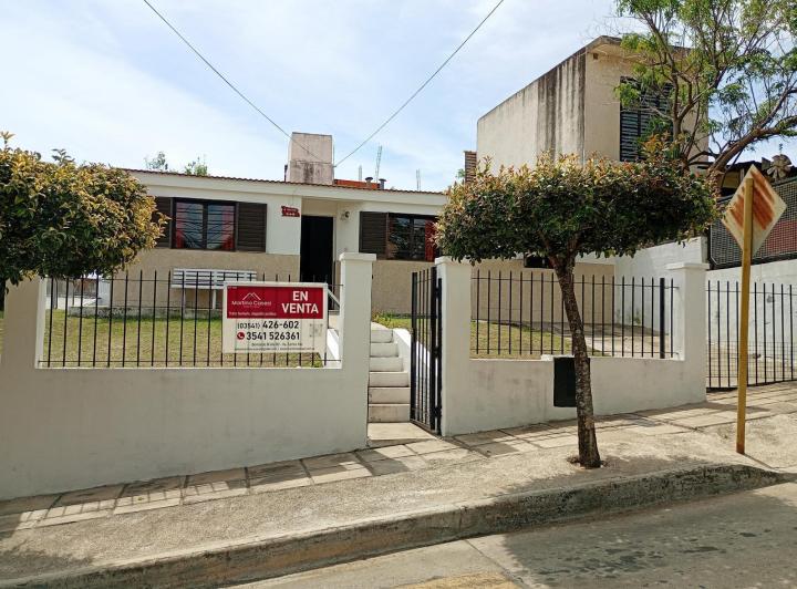 Casa · 101m² · 2 Dormitorios · 1 Cochera