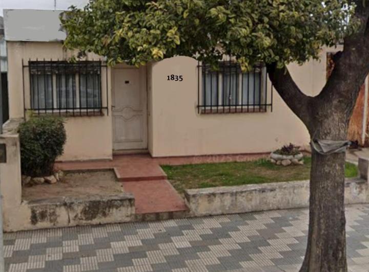 Casa · 120m² · 6 Ambientes · 1 Cochera