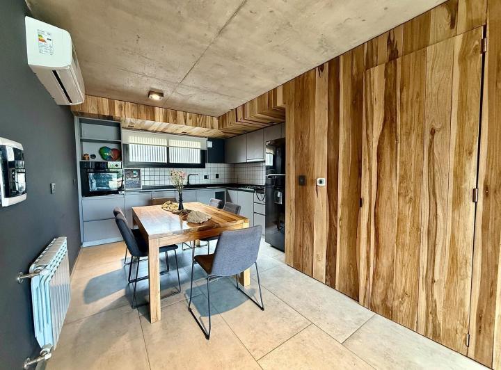 PH · 83m² · 5 Ambientes · 2 Cocheras