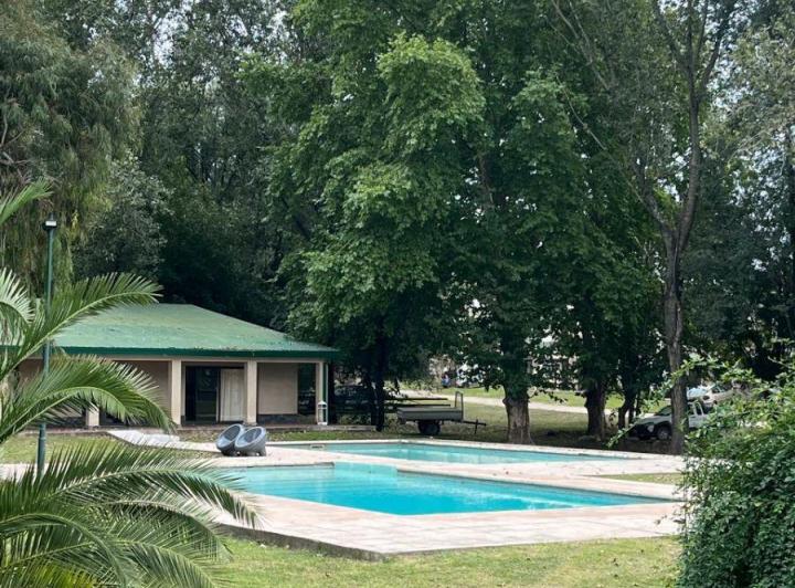 Casa · 130m² · 4 Ambientes · 1 Cochera