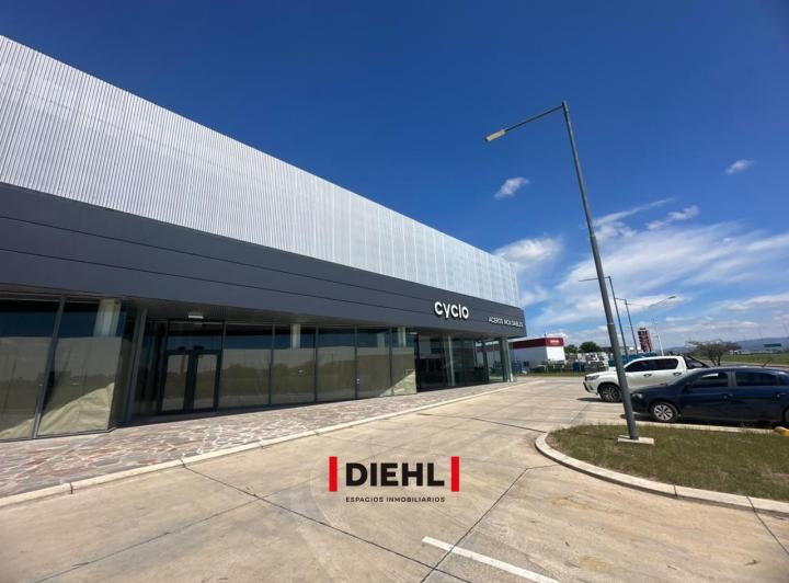 Local comercial · 517m² · 1 Ambiente · 3 Cocheras