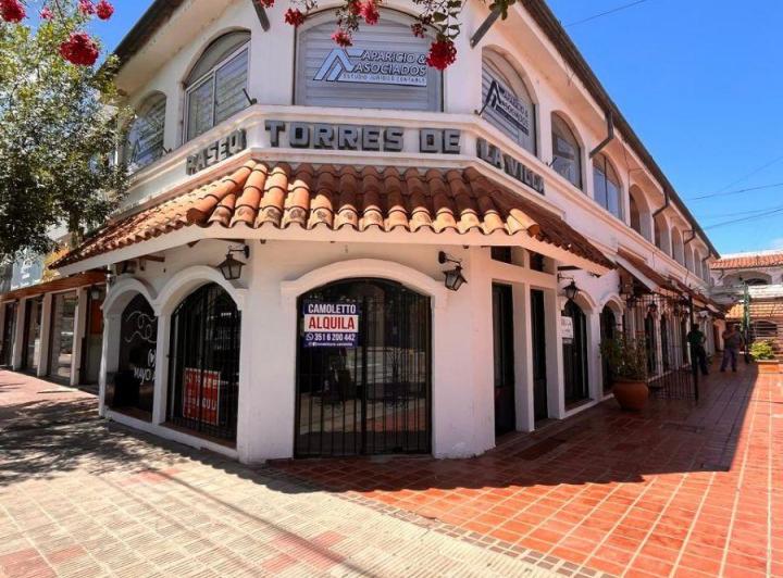 Local comercial · 65m²