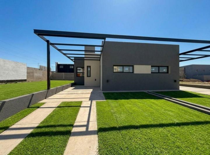 Casa · 75m² · 3 Ambientes · 1 Cochera