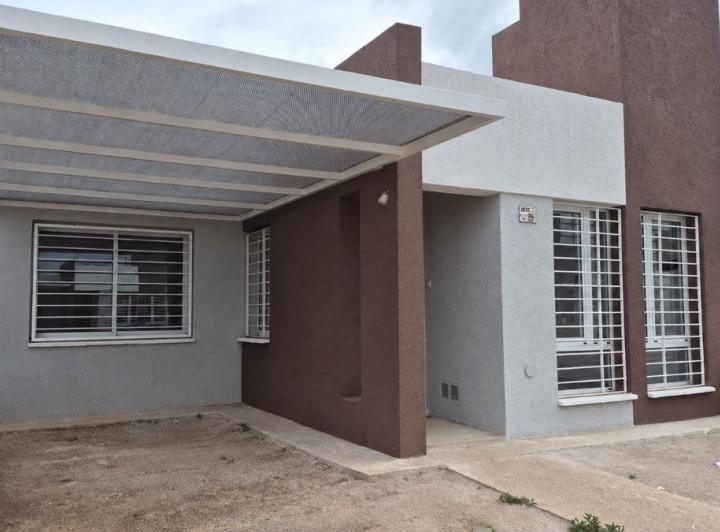 Casa · 100m² · 3 Ambientes · 1 Cochera