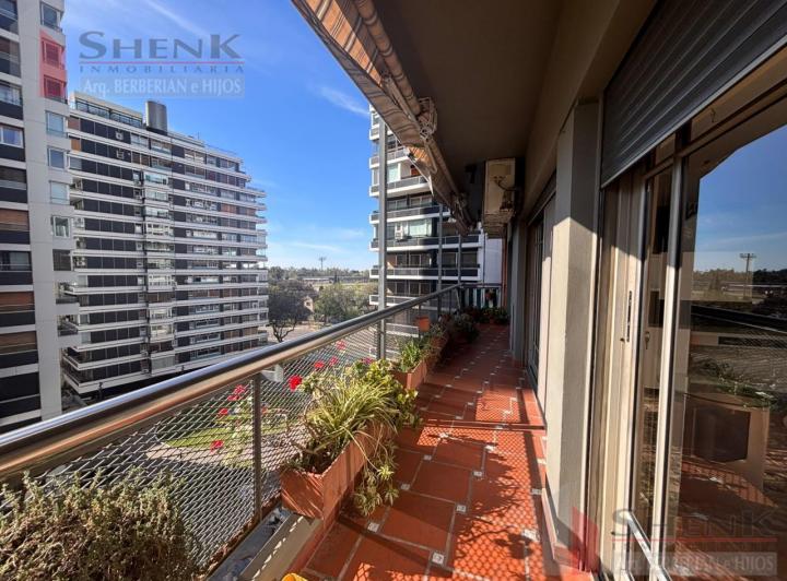 Departamento · 117m² · 3 Ambientes · 2 Cocheras