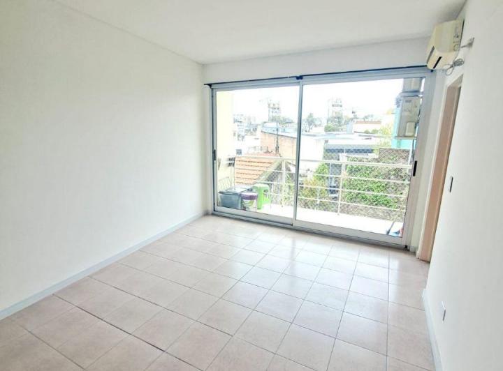 Departamento · 45m² · 2 Ambientes · 1 Cochera