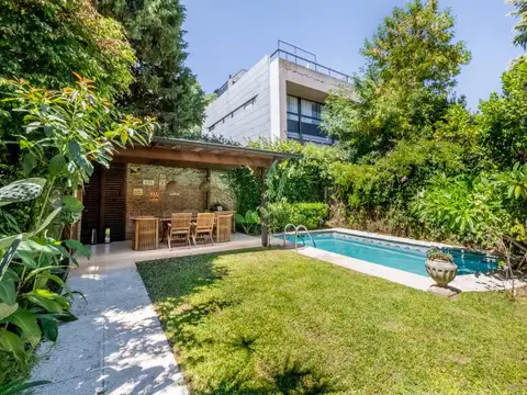 Casa en Alquiler en Martinez Vias / Libertador, Martinez