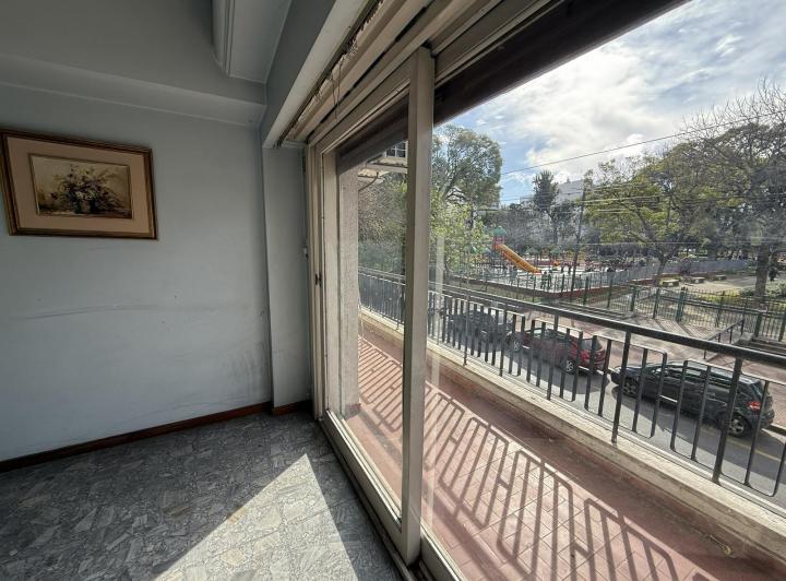 Departamento · 83m² · 4 Ambientes · 1 Cochera