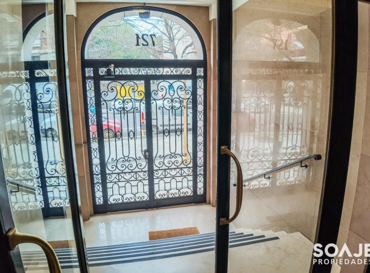 Departamento · 230m² · 4 Ambientes · 1 Cochera