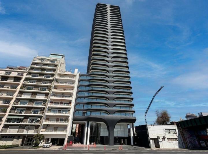 Departamento · 300m² · 4 Ambientes · 2 Cocheras