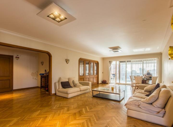 Departamento · 340m² · 7 Ambientes · 2 Cocheras
