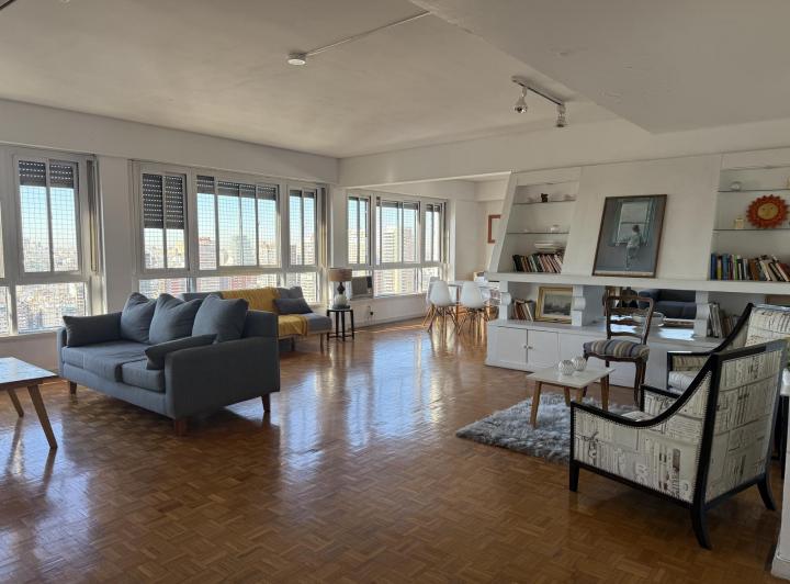 Departamento · 175m² · 5 Ambientes · 1 Cochera