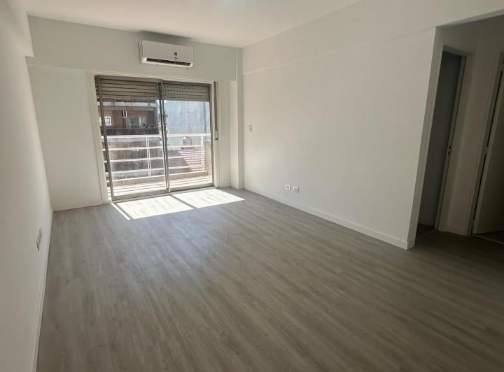Departamento · 45m² · 2 Ambientes · 1 Cochera
