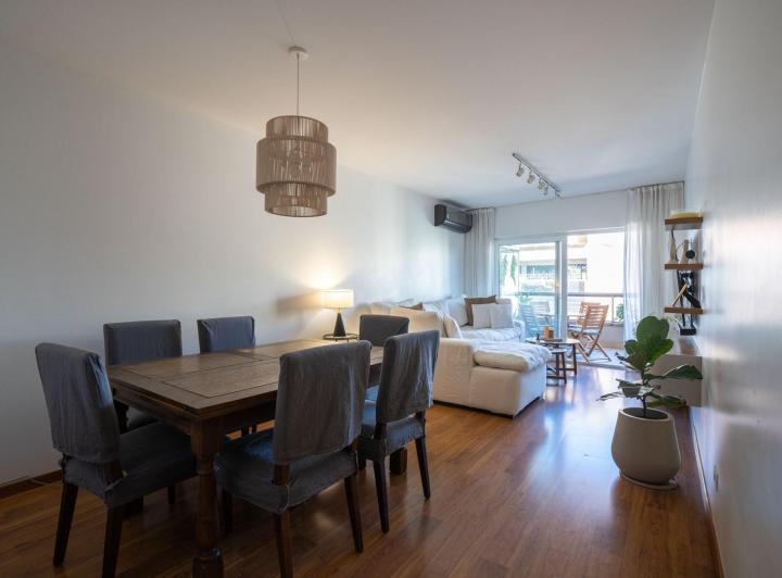 Departamento · 90m² · 4 Ambientes · 1 Cochera