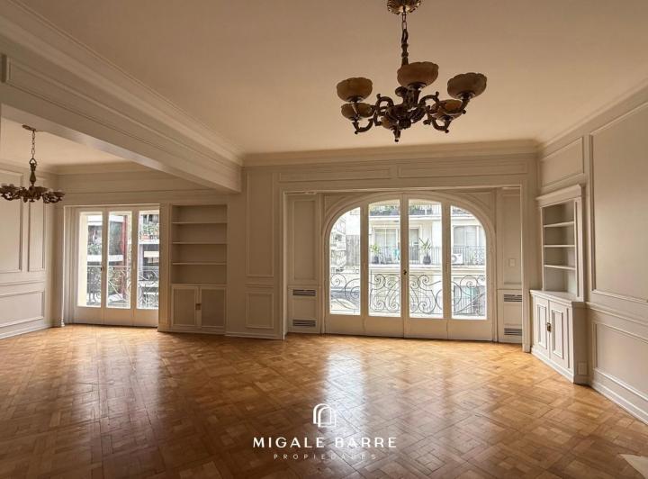 Departamento · 272m² · 6 Ambientes
