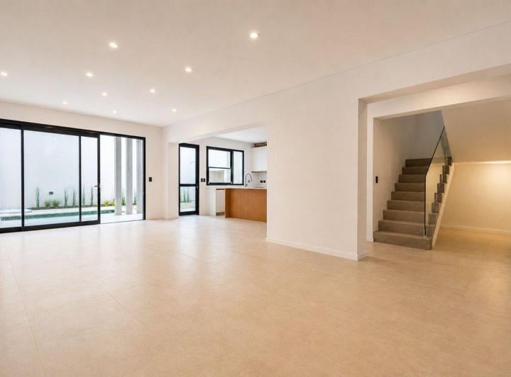 Casa · 231m² · 5 Ambientes · 3 Cocheras