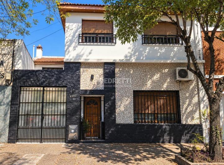 Casa · 166m² · 5 Ambientes · 1 Cochera