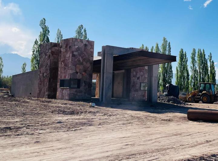 Terreno · 609m²