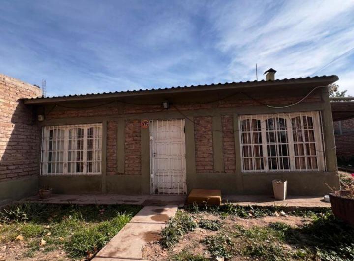 Casa · 102m² · 1 Ambiente · 1 Cochera