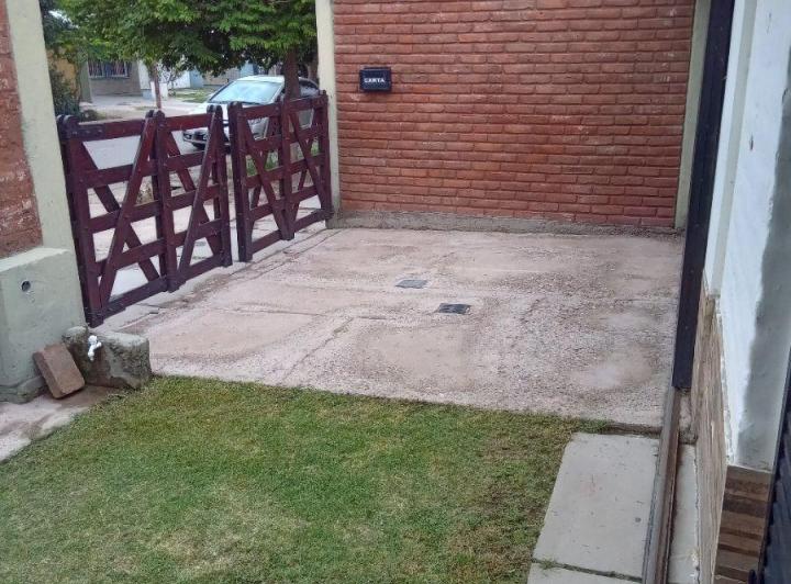 Casa · 150m² · 5 Ambientes · 1 Cochera