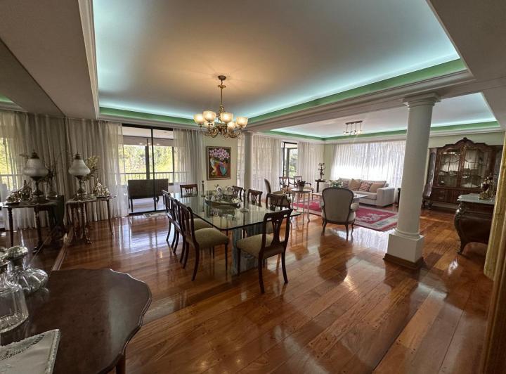 Departamento · 350m² · 7 Ambientes · 3 Cocheras